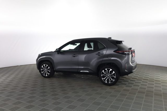 TOYOTA Yaris Cross usata 5