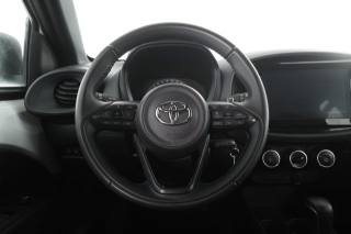 TOYOTA Aygo X usata 5