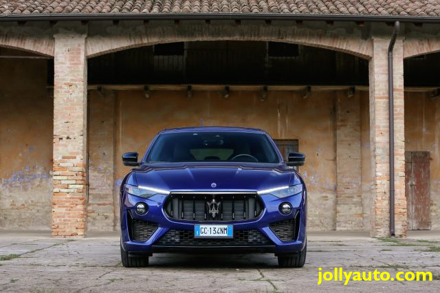 MASERATI Levante usata, con Controllo automatico clima