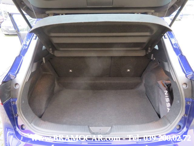 NISSAN Qashqai usata, con Controllo elettronico della corsia