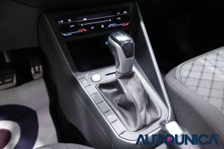 VOLKSWAGEN Taigo usata, con Autoradio digitale