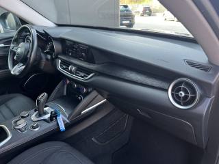 ALFA ROMEO Stelvio usata, con Sistema di navigazione