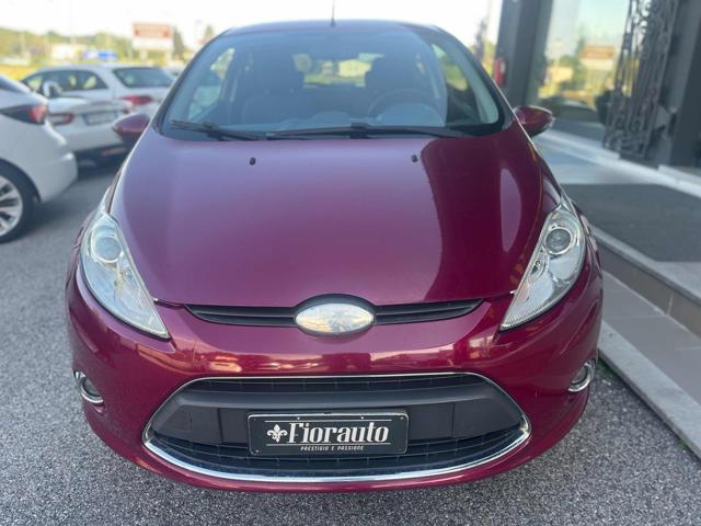 FORD Fiesta usata, con ABS