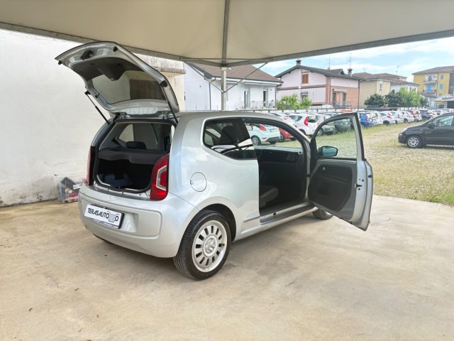 VOLKSWAGEN up! usata, con ESP