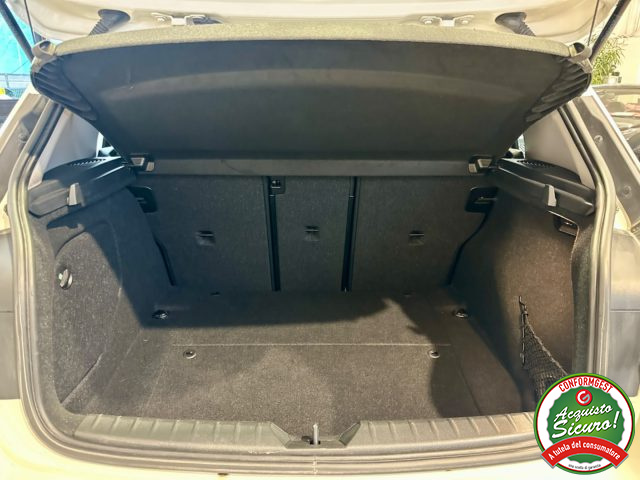 BMW 118 usata, con Fari LED