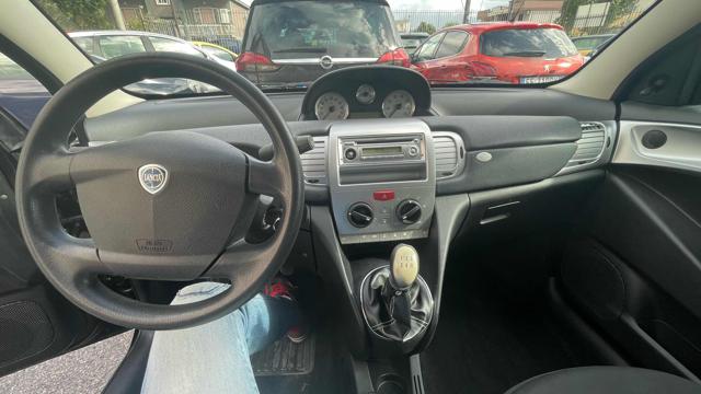 LANCIA Ypsilon usata, con Autoradio