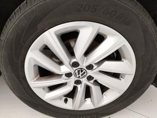 VOLKSWAGEN T-Cross usata, con Volante multifunzione