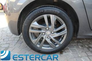 PEUGEOT 208 usata, con Controllo trazione