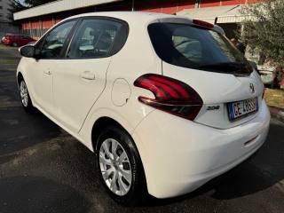 PEUGEOT 208 usata, con Airbag Passeggero