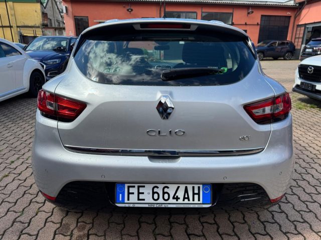 RENAULT Clio usata, con Autoradio