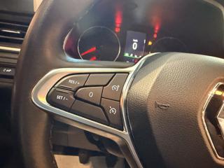 RENAULT Captur usata, con Fari LED