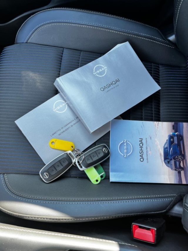 NISSAN Qashqai usata, con Controllo elettronico della corsia