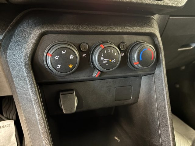 DACIA Sandero usata, con Touch screen