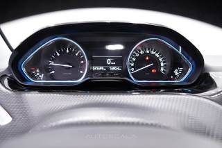 PEUGEOT 2008 usata, con ESP