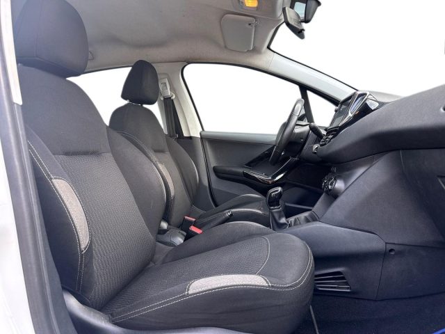 PEUGEOT 208 usata, con ESP