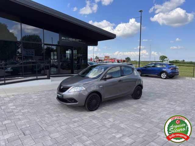 LANCIA Ypsilon usata, con Airbag