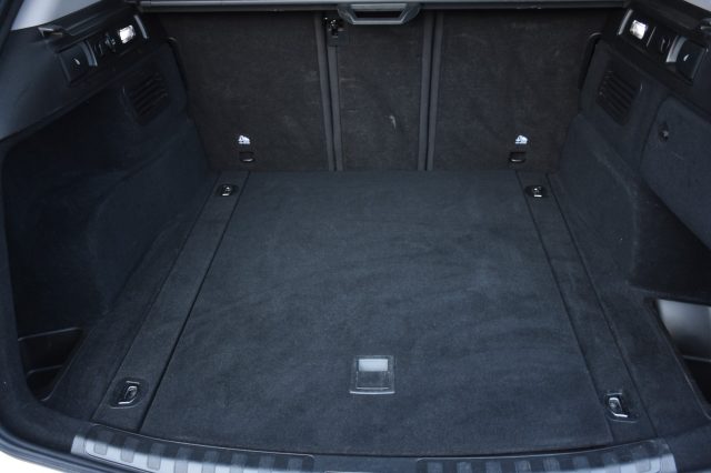 ALFA ROMEO Stelvio usata, con Fari Xenon