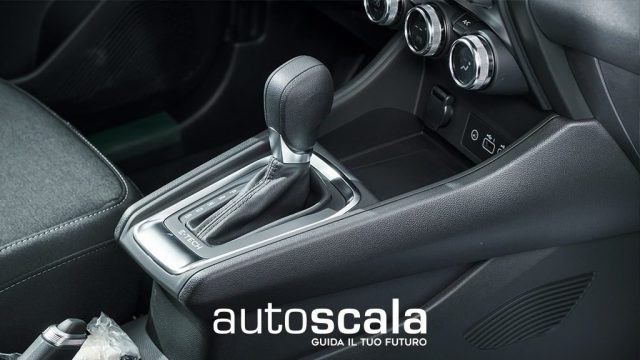 RENAULT Captur usata, con Controllo elettronico della corsia