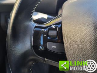 PEUGEOT 308 usata, con USB