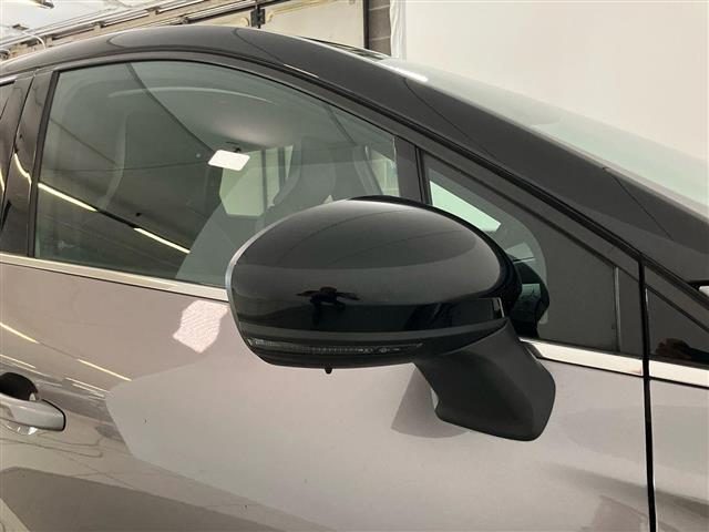 RENAULT Captur usata, con Hill holder