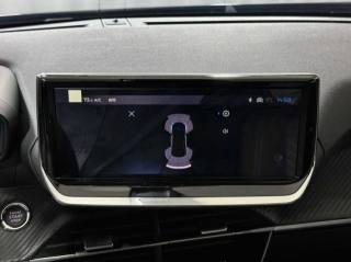 PEUGEOT 2008 usata, con Sensore di luce