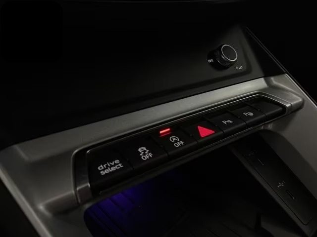 AUDI Q3 usata, con Sistema di navigazione