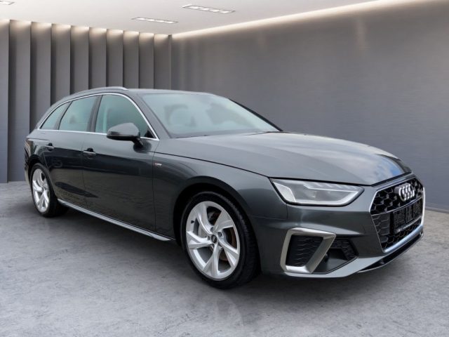AUDI A4 usata, con Airbag Passeggero