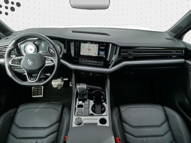 VOLKSWAGEN Touareg usata, con Cerchi in lega