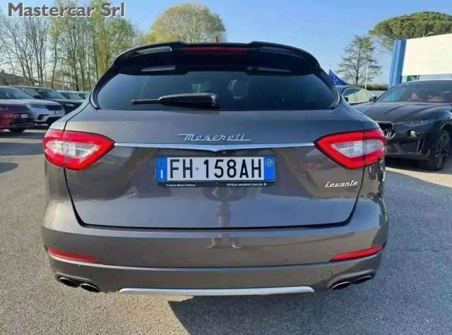 MASERATI Levante usata, con Alzacristalli elettrici