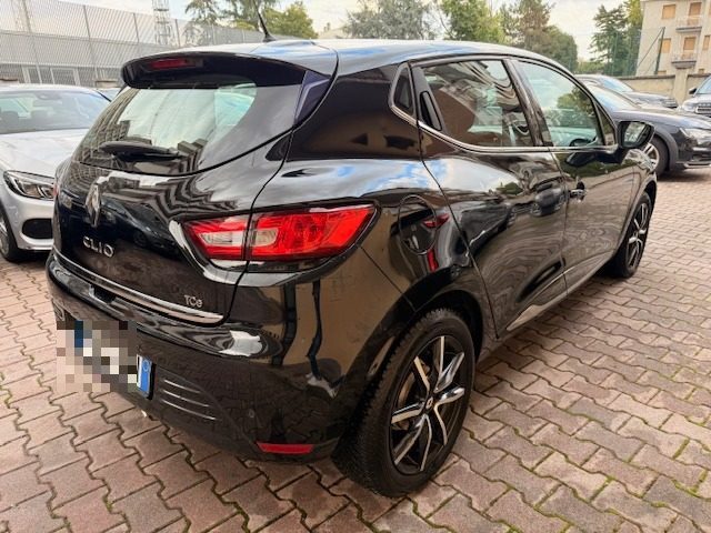 RENAULT Clio usata, con Airbag Passeggero