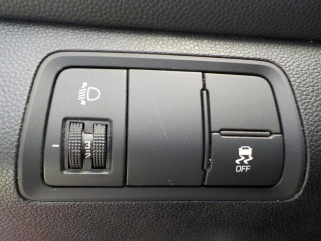 HYUNDAI i20 usata 35