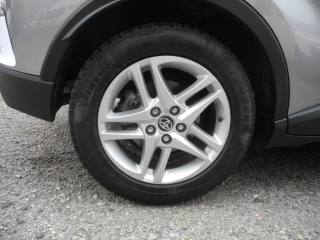 TOYOTA C-HR usata, con Volante in pelle