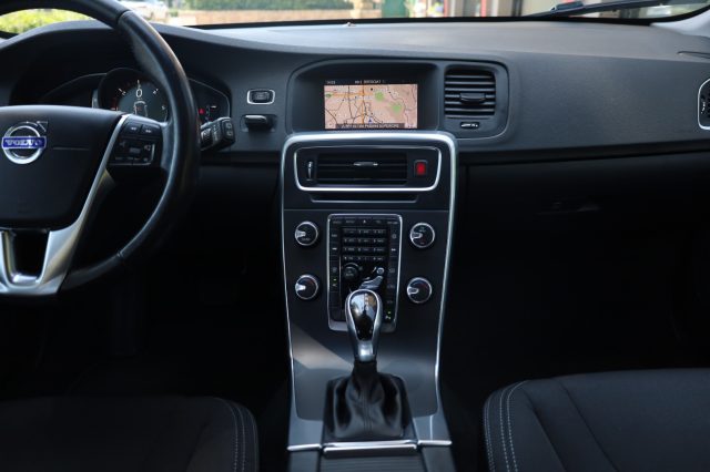 VOLVO V60 usata, con Sedile posteriore sdoppiato
