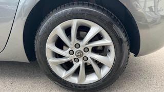 OPEL Astra usata, con Luci diurne LED