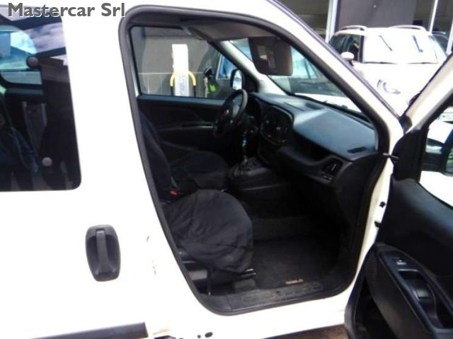FIAT Doblo usata, con Airbag Passeggero