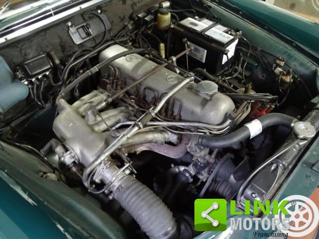 MERCEDES-BENZ 220 usata 23