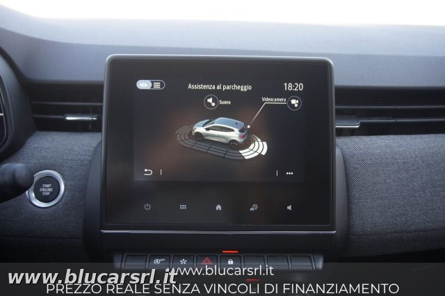 RENAULT Clio usata 17