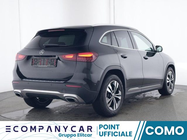MERCEDES-BENZ GLA 180 usata, con Airbag