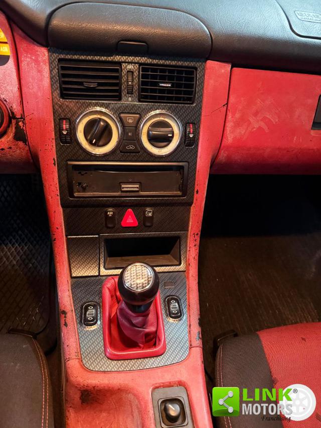 MERCEDES-BENZ SLK 200 usata, con Chiusura centralizzata