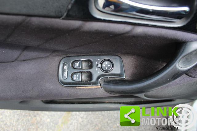 ALFA ROMEO 147 usata 24