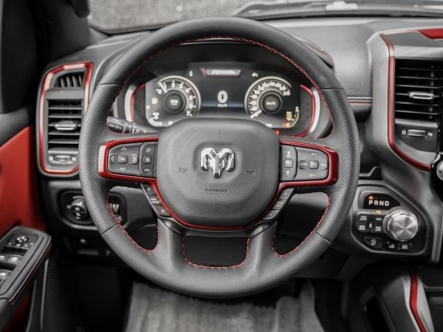 DODGE RAM usata, con Interni in pelle