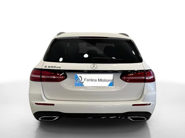 MERCEDES-BENZ E 300 usata, con Alzacristalli elettrici