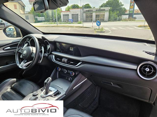 ALFA ROMEO Stelvio usata, con Sedili sportivi