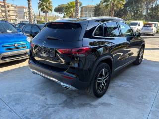 MERCEDES-BENZ GLA 220 usata, con Alzacristalli elettrici
