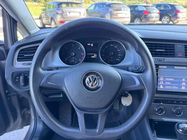VOLKSWAGEN Golf usata, con Park Distance Control