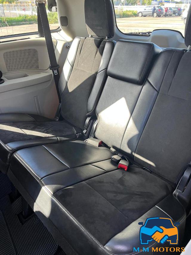 LANCIA Voyager usata, con Sospensioni pneumatiche