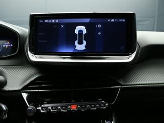 PEUGEOT 2008 usata, con Volante in pelle