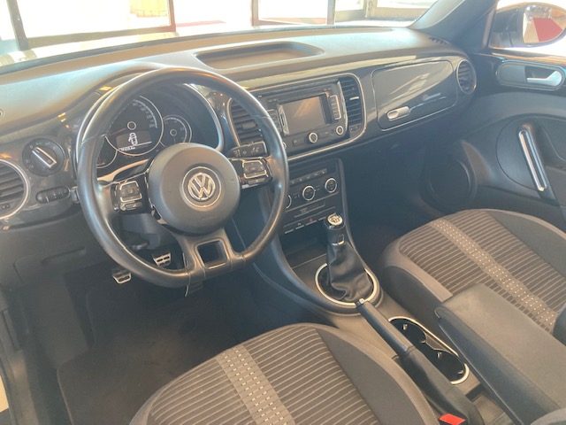 VOLKSWAGEN Maggiolino usata, con Controllo trazione