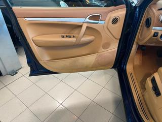 PORSCHE Cayenne usata, con Cerchi in lega