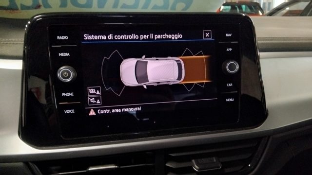 VOLKSWAGEN T-Roc usata, con Bluetooth